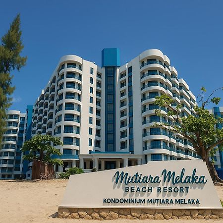 Mutiara Melaka Beach Resort By Glex Tangga Batu エクステリア 写真