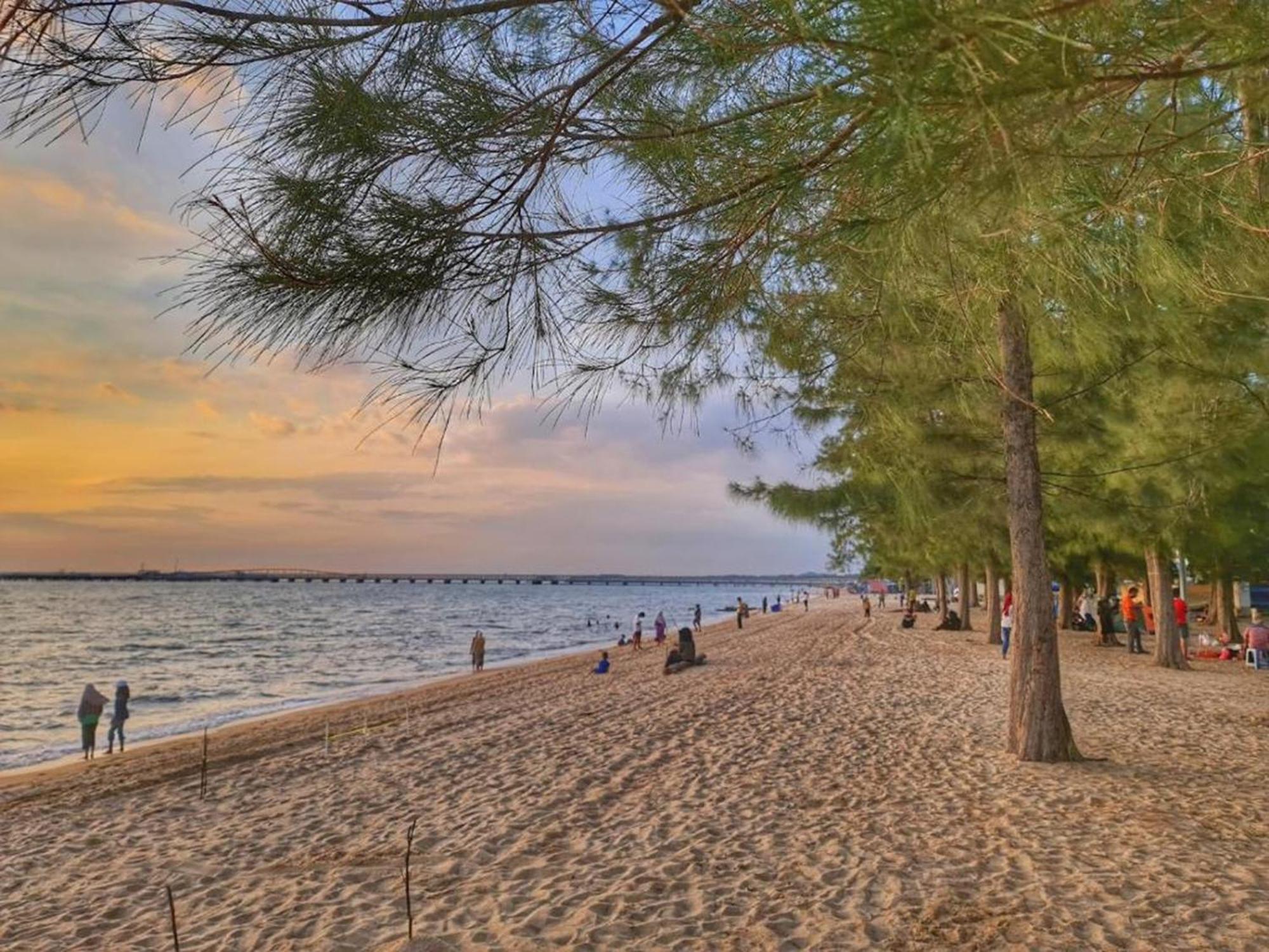 Mutiara Melaka Beach Resort By Glex Tangga Batu エクステリア 写真