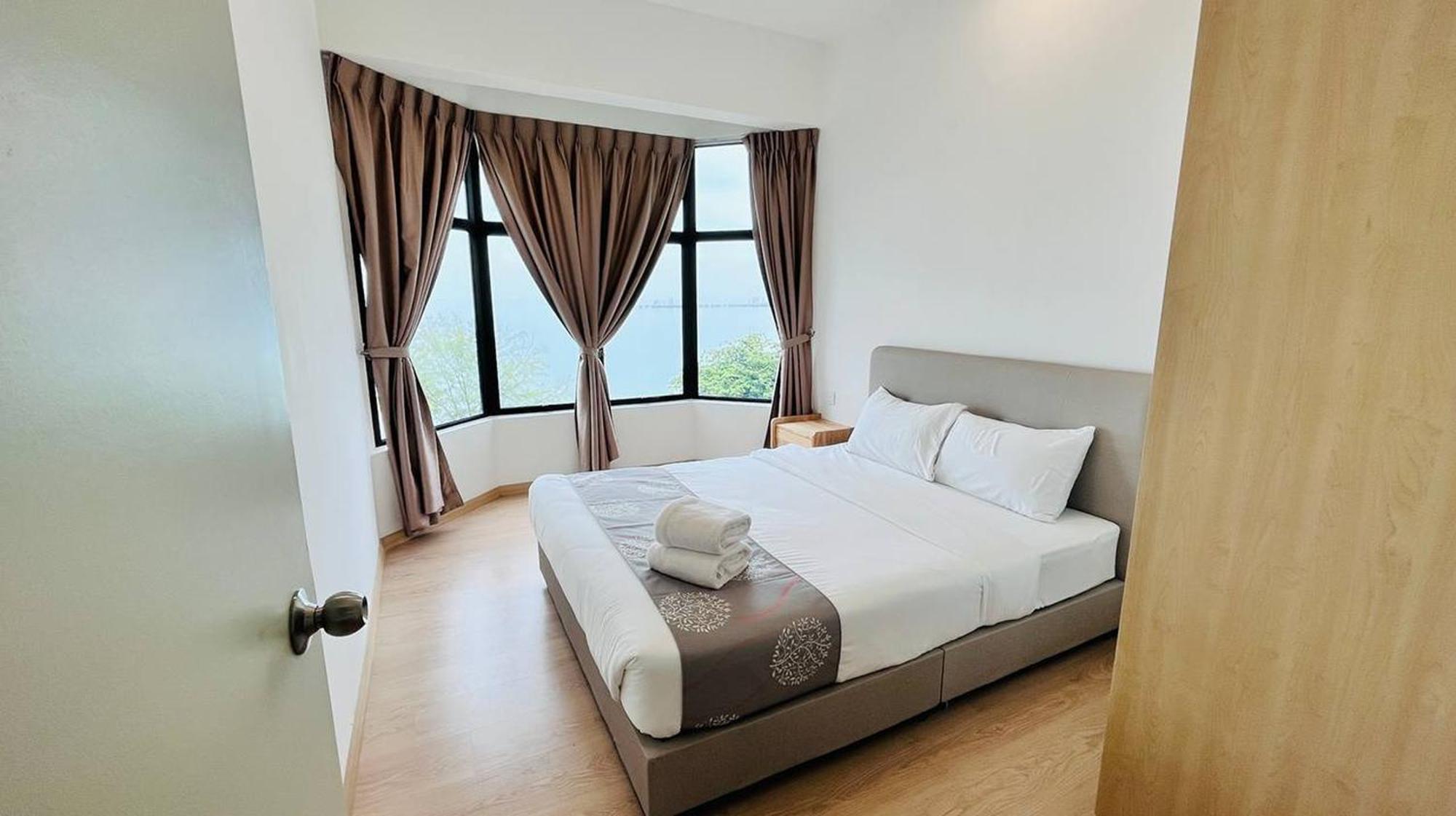 Mutiara Melaka Beach Resort By Glex Tangga Batu エクステリア 写真