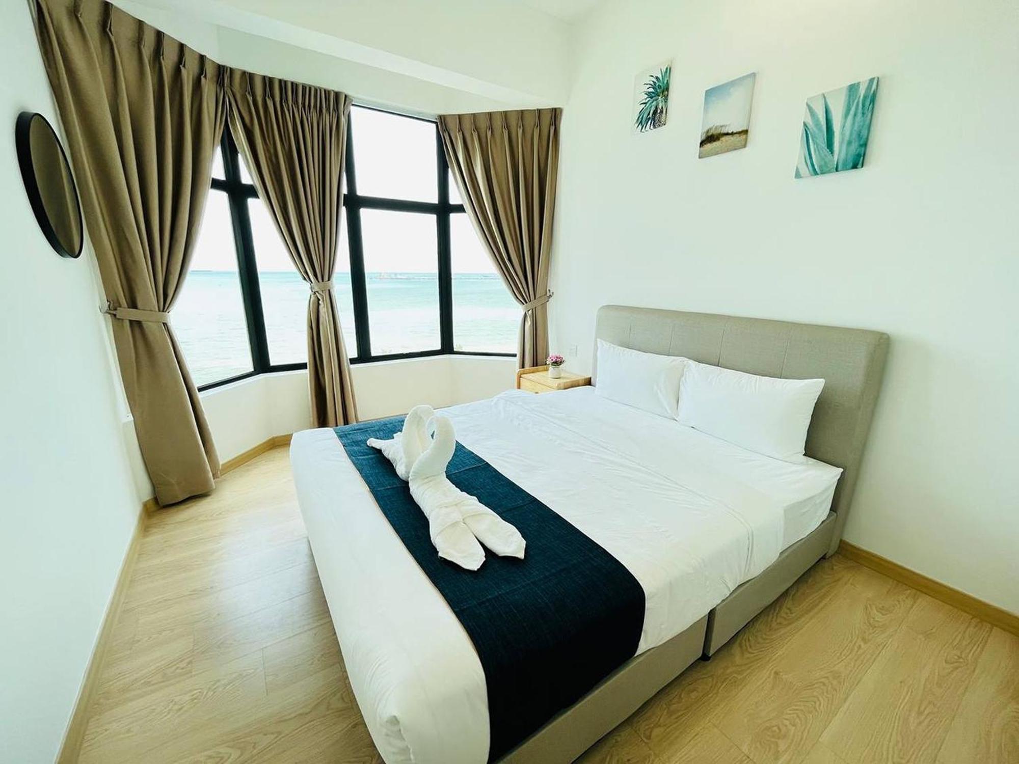 Mutiara Melaka Beach Resort By Glex Tangga Batu エクステリア 写真